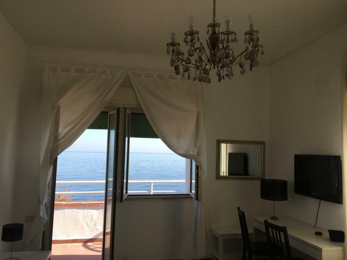 A Casa Di Giuseppe 2 Bed and Breakfast Carini Exteriör bild
